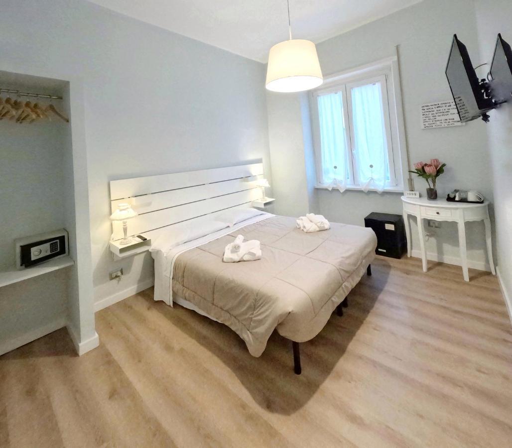 B&B Aurelia Garden Rooms Рим Екстер'єр фото